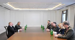 Azerbaycan Cumhurbaşkanı Aliyev, Genelkurmay Başkanı Bayraktaroğlu'nu kabul etti