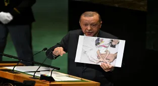 Cumhurbaşkanı Erdoğan, Birleşmiş Milletler 80. Genel Kurulu'na hitap etti: (2)