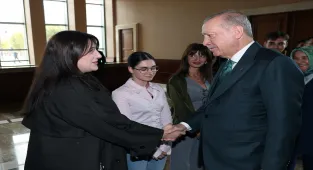 Cumhurbaşkanı Erdoğan, Şehit Yakınları, Gazi ve Gazi Yakınlarının Kamu Kurumlarına Yerleştirilmesi Kura Töreni'nde konuştu: (1)