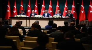 Cumhurbaşkanı Yardımcısı Yılmaz, OVP açıklamasının ardından soruları yanıtladı: (1)