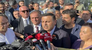 GÜNCELLEME - CHP İstanbul İl Yönetimi tedbiren görevden uzaklaştırıldı