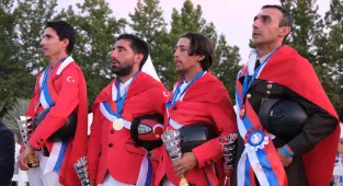 GÜNCELLEME - Engel Atlama Balkan Şampiyonası'na Türk biniciler damga vurdu