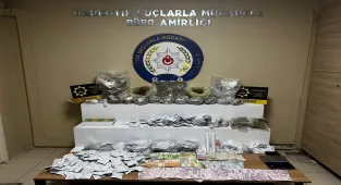 Kocaeli'de uyuşturucu operasyonunda 3 şüpheli tutuklandı