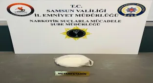 Samsun'da iplik rulolarının içine gizlenmiş sentetik uyuşturucu ele geçirildi