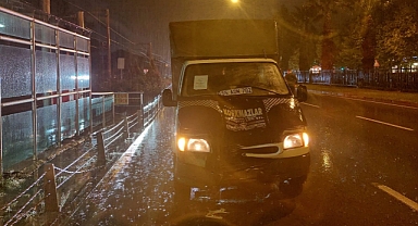 Samsun'da yolun karşısına geçmeye çalışırken kamyonetin çarptığı 2 çocuk öldü