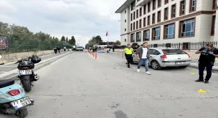 Yalova Adliyesi girişinde yaşanan silahlı saldırıyla ilgili 2 şüpheli tutuklandı