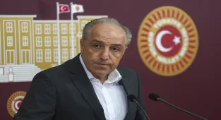 Bağımsız İstanbul Milletvekili Yeneroğlu, enflasyonun doğum oranını düşürdüğünü savundu