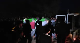 GÜNCELLEME 2 - Siirt'te bir kişi silahla eşini ve amcasını öldürdü, annesi, amcası ve yengesini yaraladı