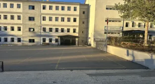 GÜNCELLEME - Erzurum'da okul çıkışı merdivenlerde oluşan yoğunlukta 21 öğrenci hafif yaralandı