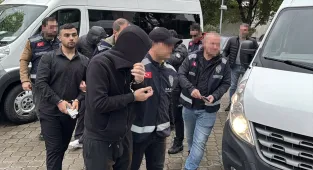 GÜNCELLEME - Samsun'da uyuşturucu operasyonlarında yakalanan 6 şüpheli tutuklandı