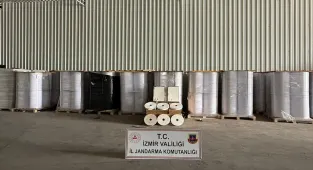 İzmir'deki kaçakçılık operasyonunda 2 kişi yakalandı