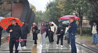 Kırklareli'nde sağanak ve rüzgar etkili oluyor