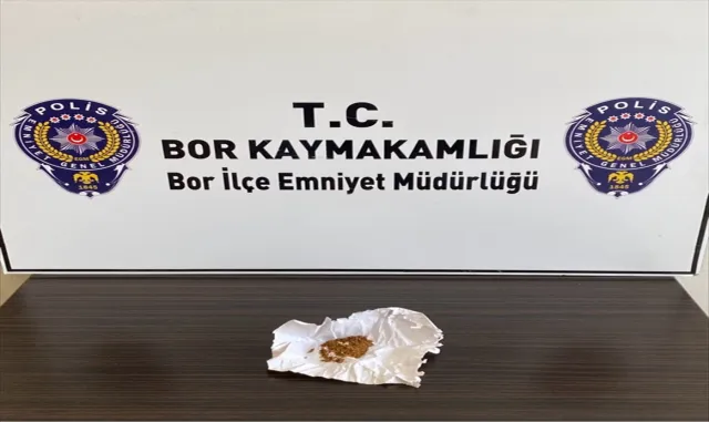 Niğde'de uyuşturucu operasyonunda yakalanan 4 zanlıdan 1'i tutuklandı