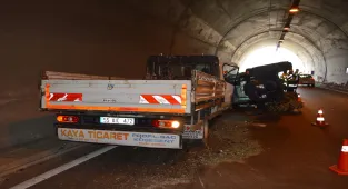 Samsun'da tünelde meydana gelen trafik kazasında 2 kişi yaralandı