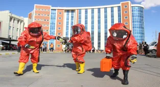 Sivas Numune Hastanesinde deprem ve yangın tatbikatı düzenlendi 