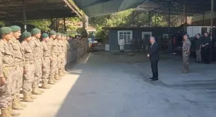 Suriye'de görev yapacak özel harekat polisleri dualarla uğurlandı