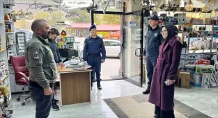 Akıncılar Kaymakamı Yücel, esnafı ziyaret etti