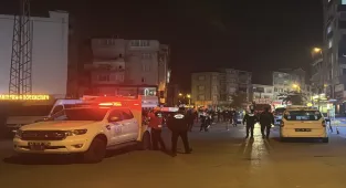 Bakan Kurum, Kocaeli'de çöken apartmanın bulunduğu bölgede inceleme yaptı: