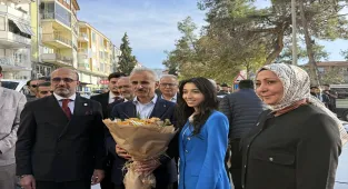 Bakan Uraloğlu, AK Parti Burdur İl Başkanlığı'nda konuştu: