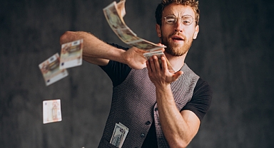 Dolar/TL yeni tarihi zirveyi gördü: Euro ve sterlin de yükselişte (21 Kasım 2025)