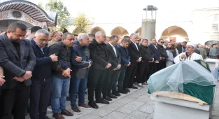 GÜNCELLEME 2 - Kırklareli Valiliğinden nişanlısının evinde silahla vurulan genç kızın ölmesine ilişkin açıklama: