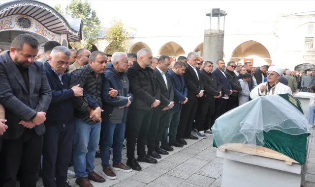 GÜNCELLEME 2 - Kırklareli Valiliğinden nişanlısının evinde silahla vurulan genç kızın ölmesine ilişkin açıklama: