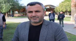 GÜNCELLEME - İzmir'de pazarcılar Bostanlı'da açılması planlanan tekstil fuarına karşı nöbet tutuyor