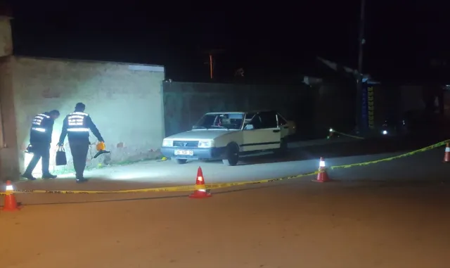 GÜNCELLEME - İzmir'de silahlı kavgada 1 kişi öldü