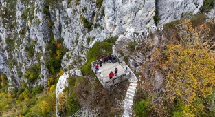 Kastamonu'da 450 metre yükseklikteki cam seyir terasında sonbahar güzelliği yaşanıyor
