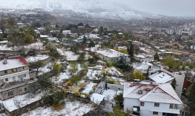 Kayseri'de kar yağışı etkili oldu