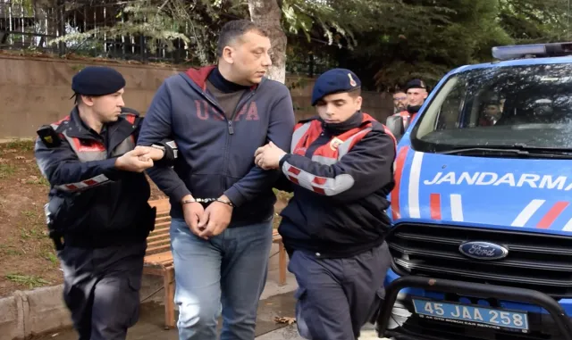 KEDİ Otizm Derneği'nden Manisa'da müdürün otizmli öğrenciyi merdivenden itmesine tepki