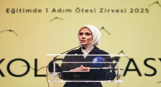 NUN Eğitim ve Kültür Vakfının Eğitimde 1 Adım Ötesi Zirvesi başladı