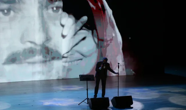 Öğretmenler Zamana Yenilmeyen Şarkılar Gecesinde bir araya geldi