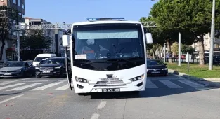 Samsun'da cezaevi aracı ile otomobil çarpıştı, 2 kişi yaralandı