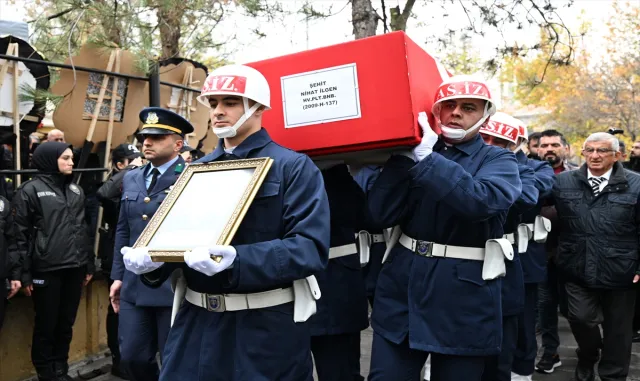 Şehit Hava Pilot Binbaşı Nihat İlgen'in cenazesi, Kayseri'de son yolculuğuna uğurlandı