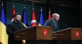 Ukrayna Devlet Başkanı Zelenskiy: Yıl sonuna kadar esir değişimlerini yeniden başlatmayı umuyoruz. Türkiye bu konuda büyük bir destek veriyor