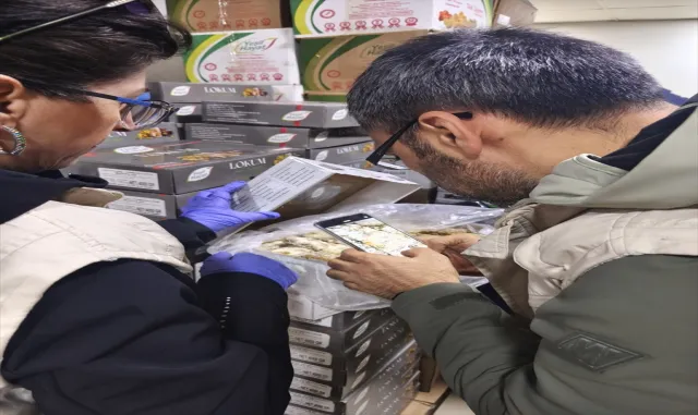 Van'da faaliyet gösteren işletmede 2 ton bozuk gıda ele geçirildi