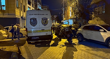 Zeytinburnu'nda iş yerindeki silahlı kavgada 2 kişi öldü, 1 kişi yaralandı