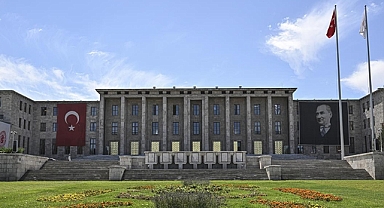 11. Yargı Paketi, TBMM Adalet Komisyonunda kabul edildi (1)