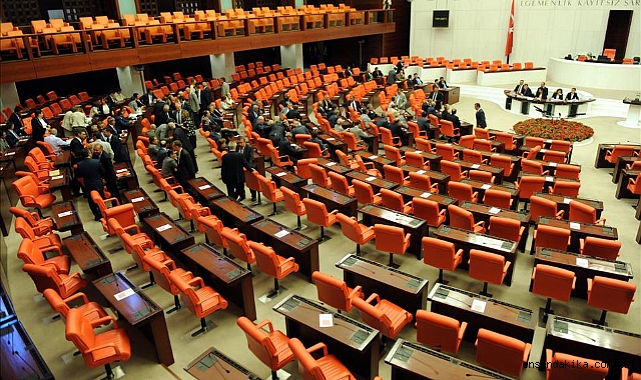 11. Yargı Paketi, TBMM Adalet Komisyonunda kabul edildi (3)