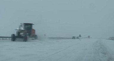 Ardahan-Şavşat kara yolu ağır tonajlı araçlara kapatıldı