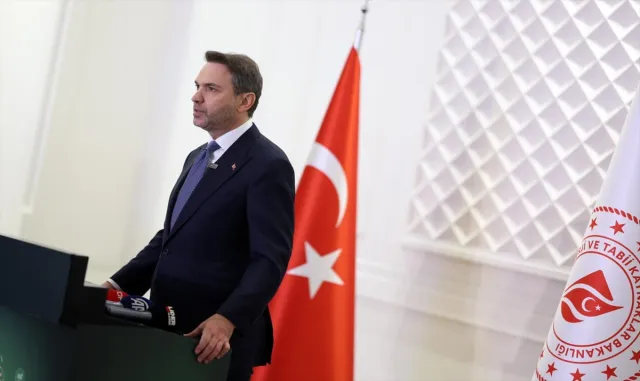 Bakan Bayraktar, YEKA yarışmalarının Türkiye'ye 530 milyon avro katkı sağladığını bildirdi