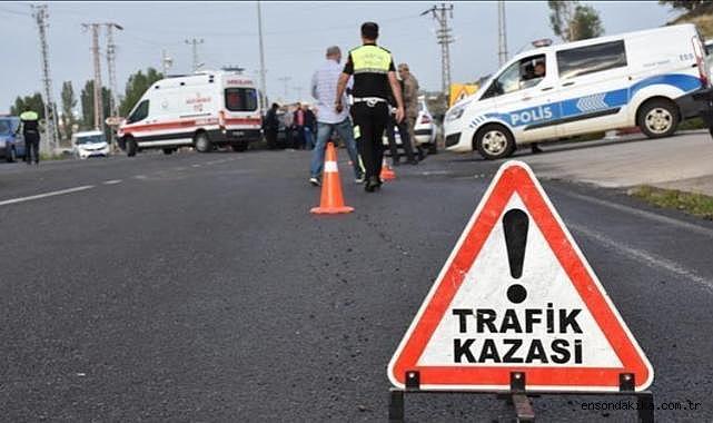Balıkesir'de trafik kazası: İki otomobil çarpıştı, 5 kişi yaralandı