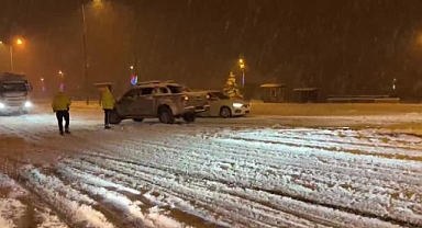 Bolu Dağı'nda ağır tonajlı araçların geçişine tekrar izin verildi