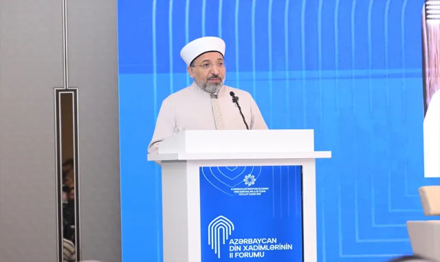 Diyanet İşleri Başkanı Arpaguş, Bakü'de Din Adamları 2. Forumunda konuştu: