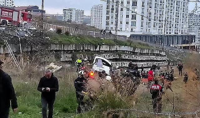 Esenyurt'ta servis midibüsünün devrilmesi sonucu ölenlerin sayısı 5'e çıktı