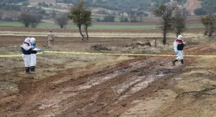 Isparta'da vücut bütünlüğü bozuk halde ölü bulunan çobanın uzuv araması sürüyor