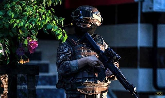 İstanbul'da göçmen kaçakçılığı operasyonu: Çok sayıda şüpheli yakalandı