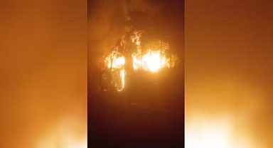 İzmir'de ev yangını: 1 kişi öldü