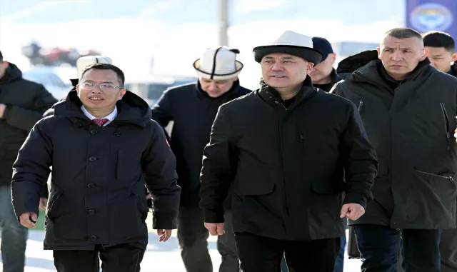 Kırgızistan'ın ilk güneş enerjisi santrali faaliyete başladı